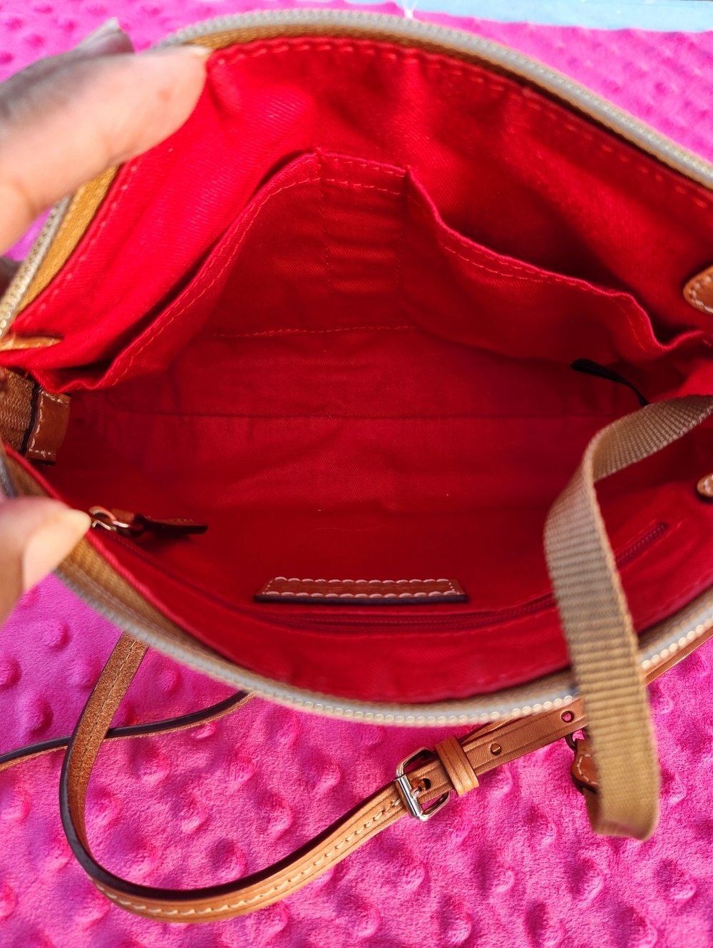 Dooney & Bourke Pink & White Canvus Logo Crossbody With Tan Leather Trim EUC - Picture 8 of 16